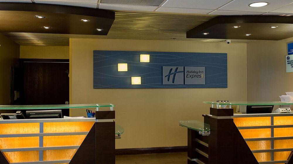 Holiday Inn Express & Suites - Oxford By Ihg Esterno foto