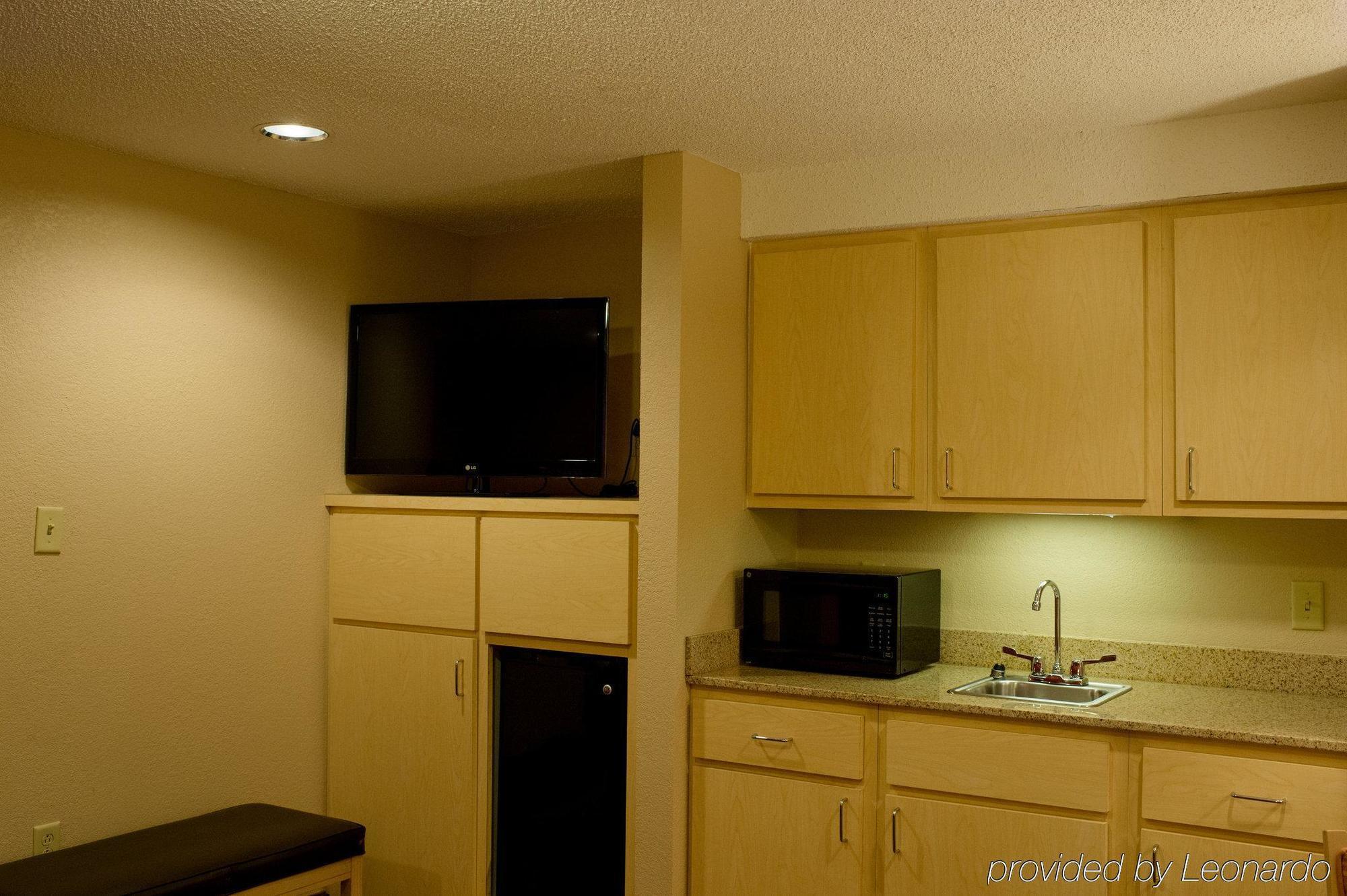 Holiday Inn Express & Suites - Oxford By Ihg Esterno foto